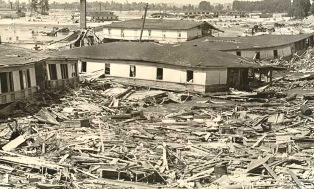 Destruction and debris following 1948 Vanport Flood