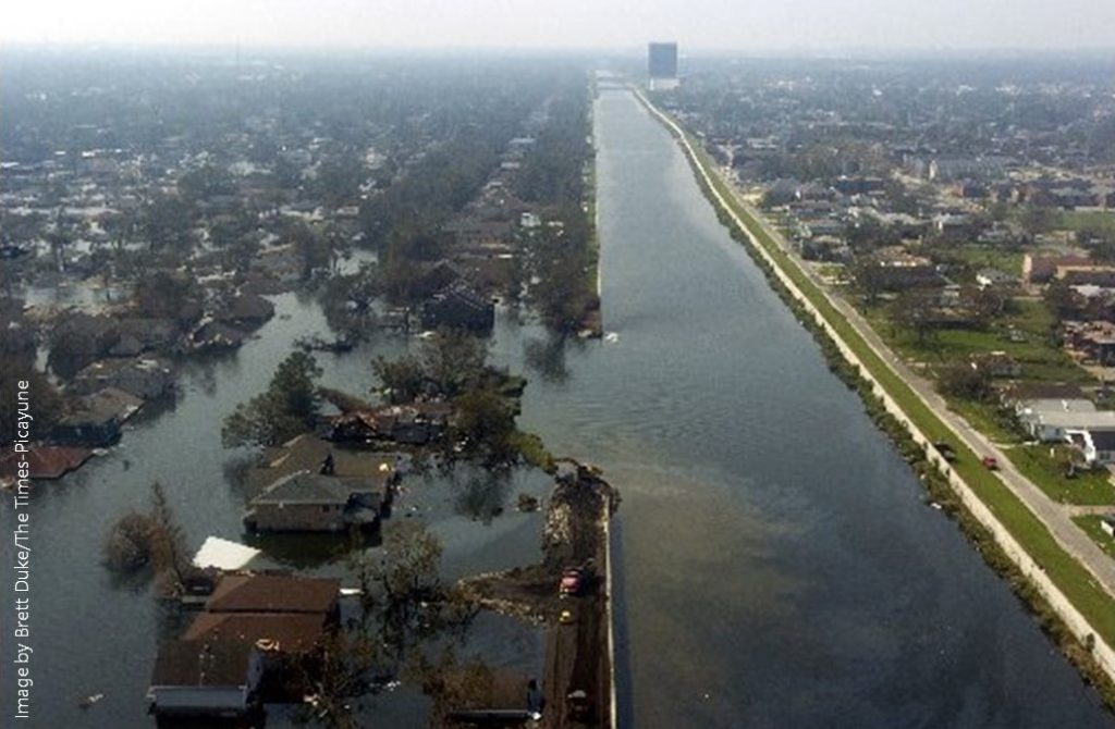 photo of the 17th Street Canal Levee Breach in New Orleans